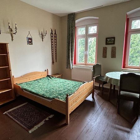 Ferienwohnung Dom Pod Orlimi Skalami - Blisko Zamku Czocha Löschney Exterior foto