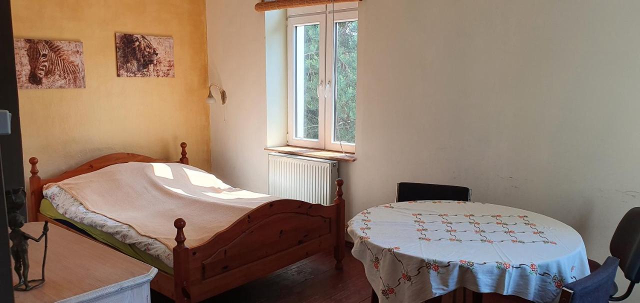 Ferienwohnung Dom Pod Orlimi Skalami - Blisko Zamku Czocha Löschney Exterior foto